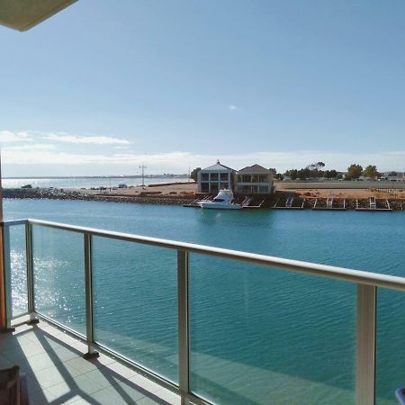 Wallaroo Marina Executive Apartments Екстериор снимка