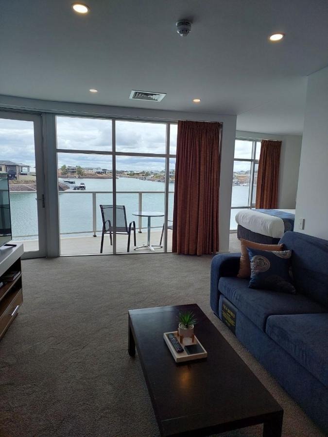 Wallaroo Marina Executive Apartments Екстериор снимка