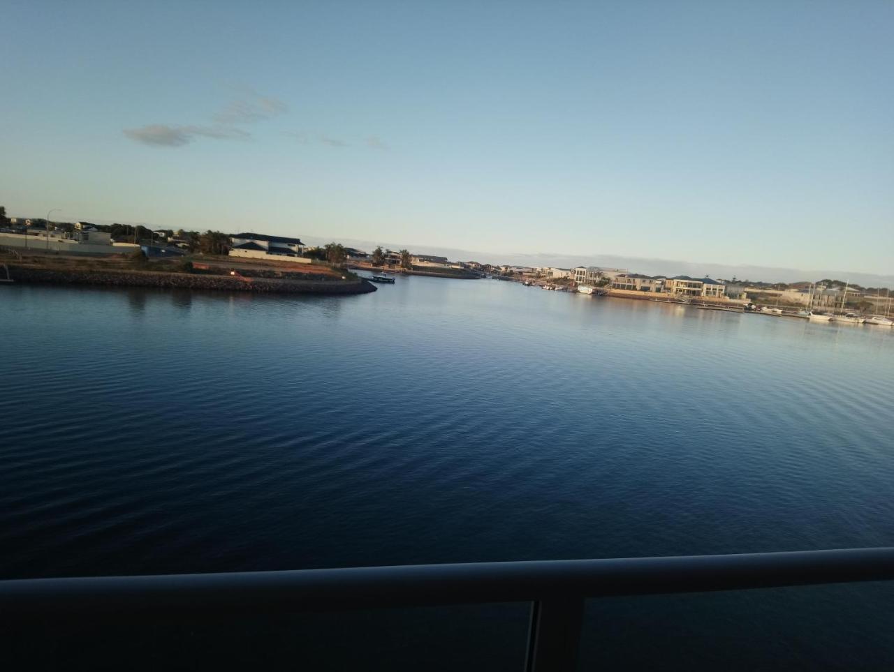 Wallaroo Marina Executive Apartments Екстериор снимка