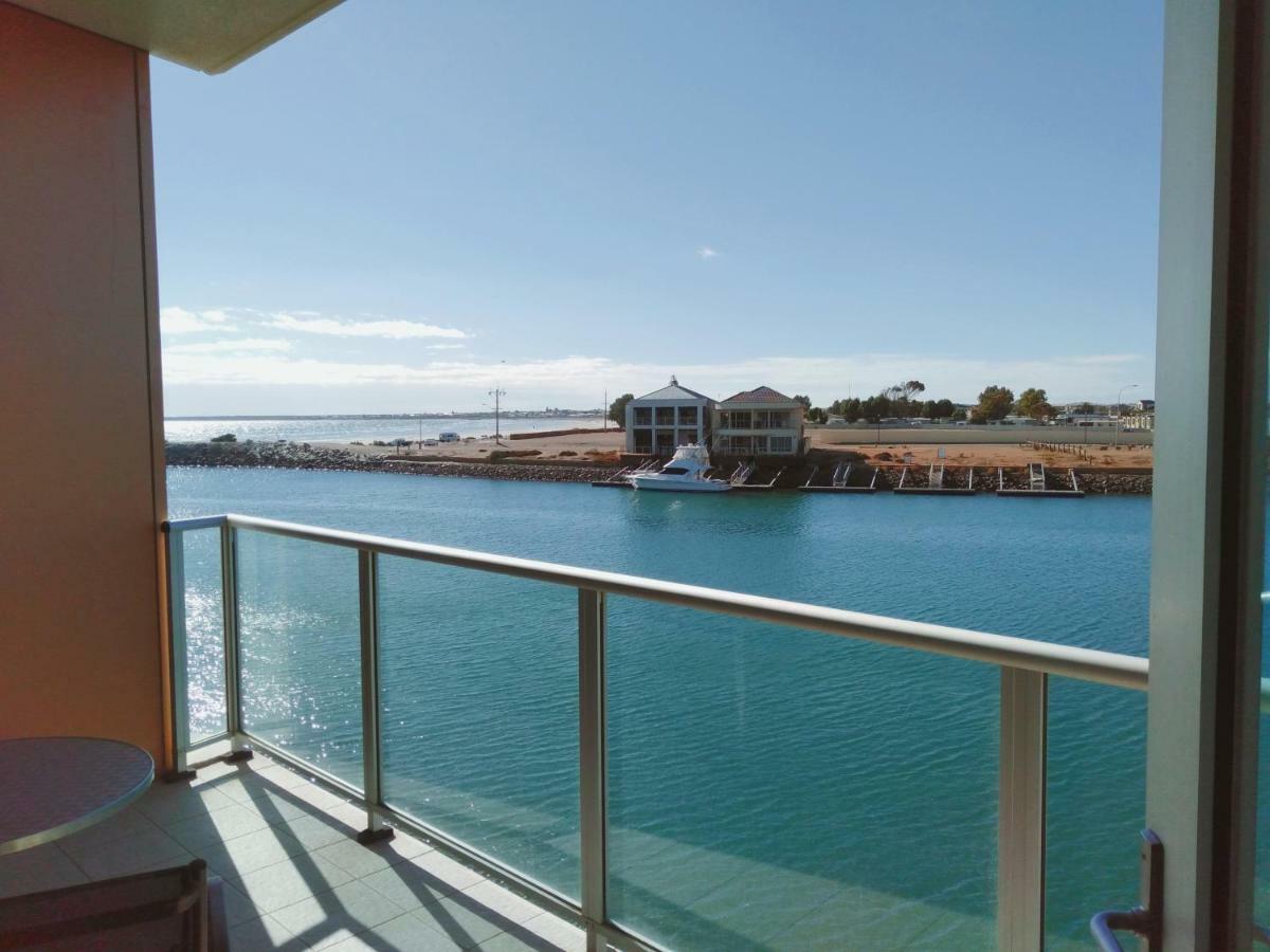 Wallaroo Marina Executive Apartments Екстериор снимка