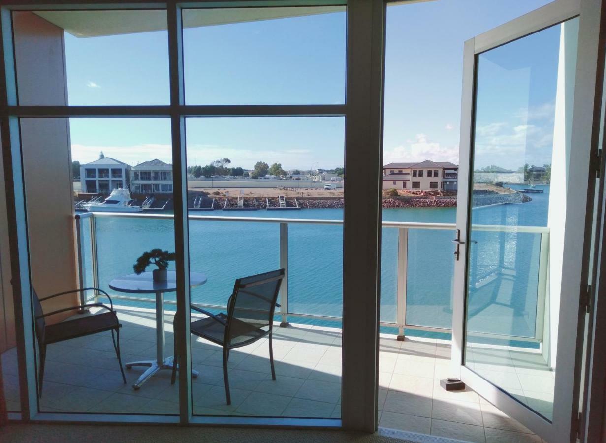 Wallaroo Marina Executive Apartments Екстериор снимка